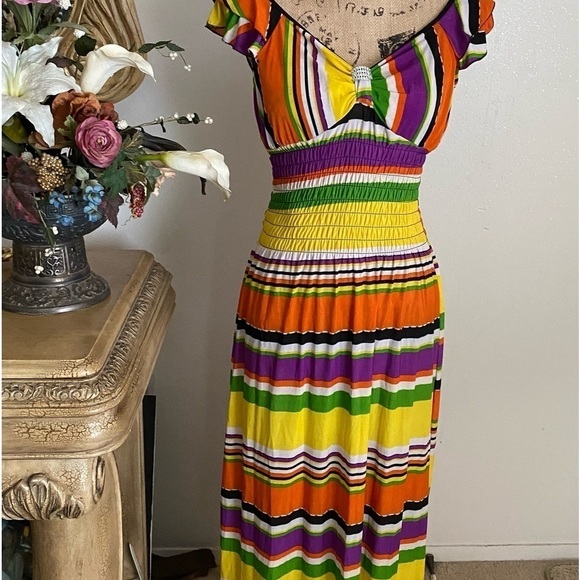 GENTLY used multi color sun dress size L - Picture 5 of 5